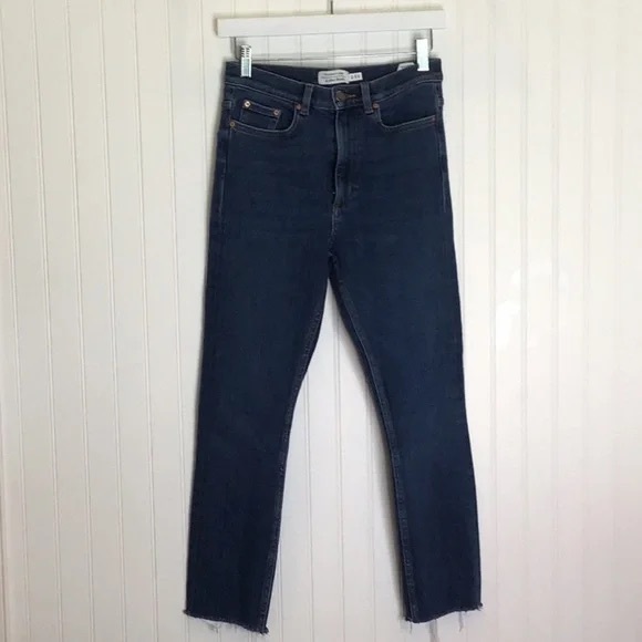 💖& Other Stories | Cropped Raw Hem Jeans Size 27 - Picture 6 of 11